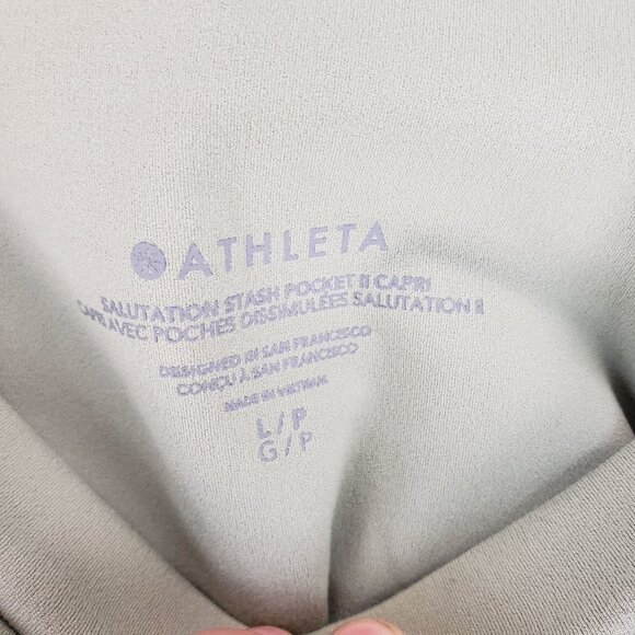Athleta Salutation Stash Pocket II Capri Leggings Eucalyptus Sz L - Picture 9 of 10